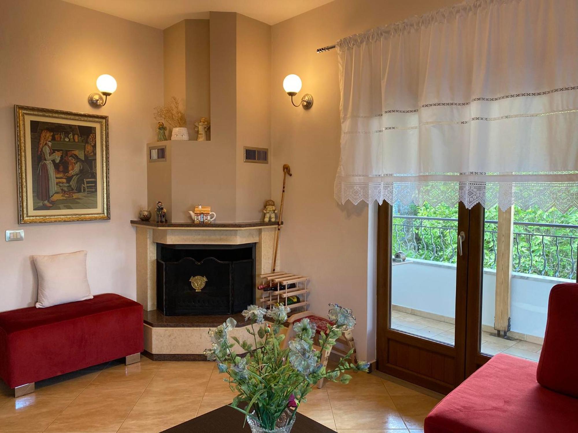 Guest House Persa Гирокастра Экстерьер фото