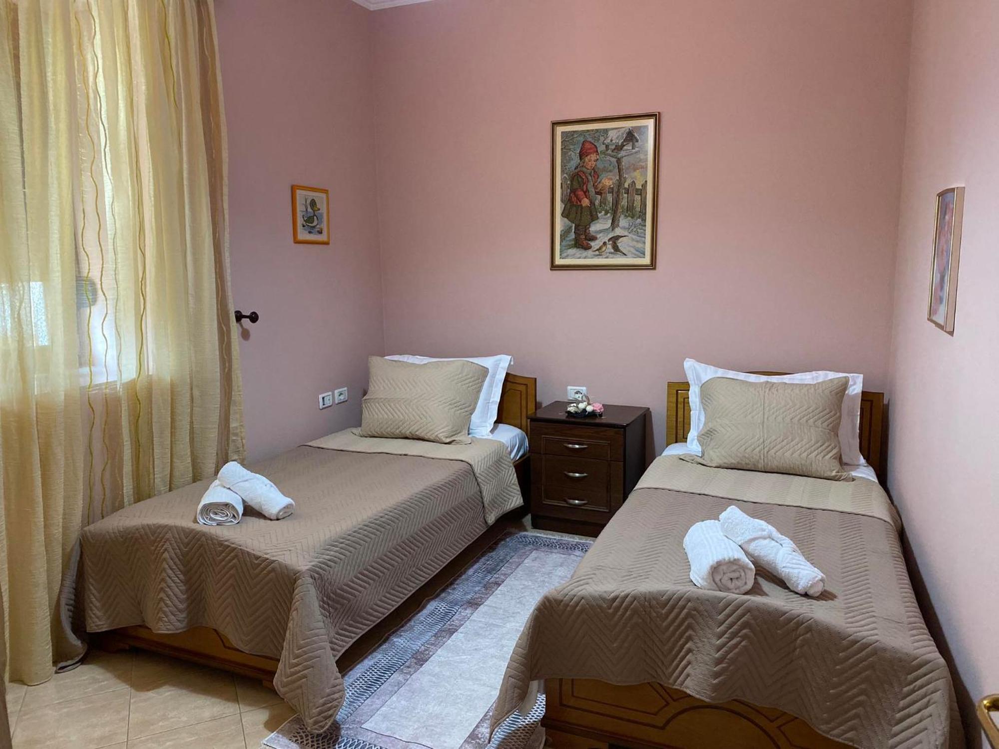 Guest House Persa Гирокастра Экстерьер фото